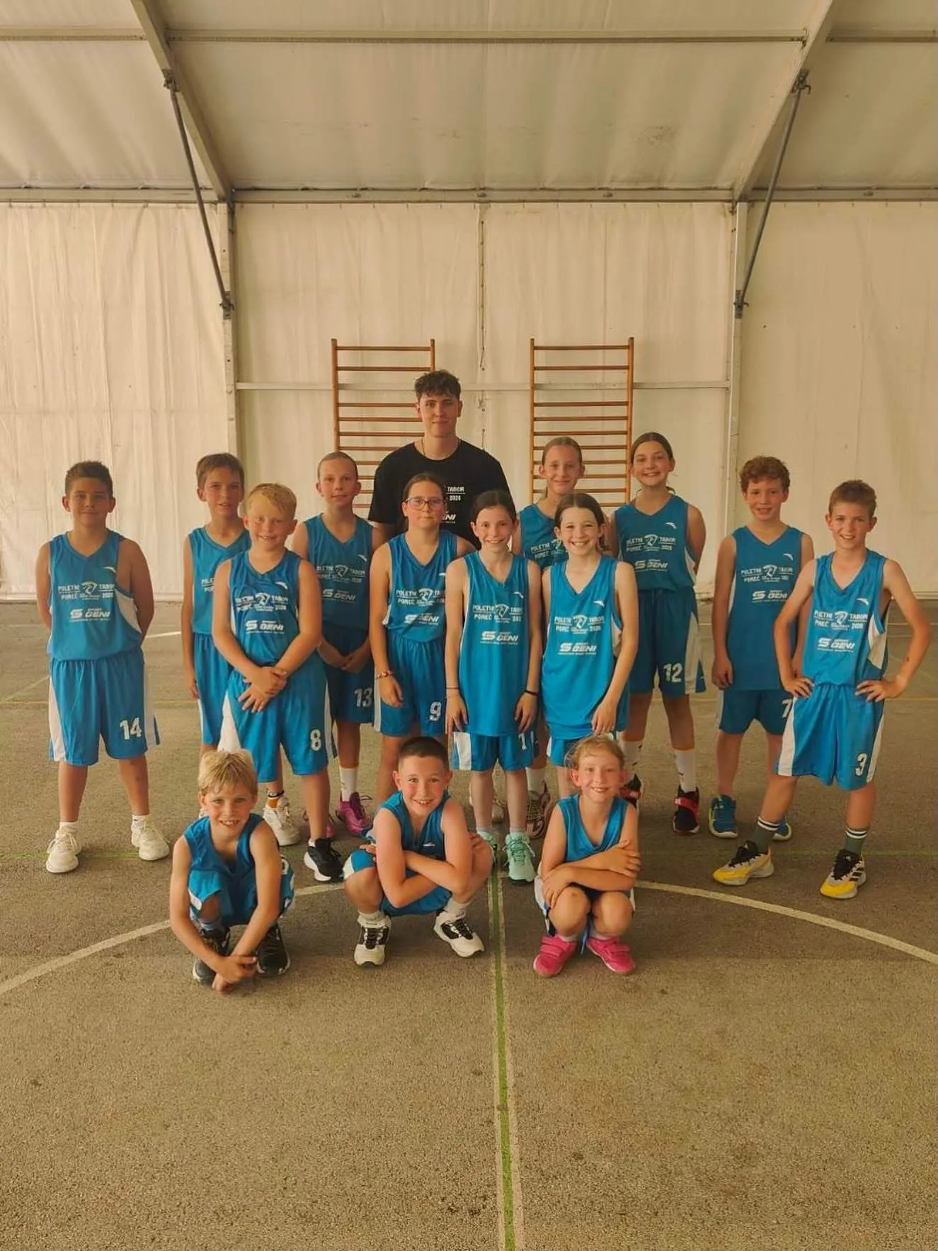 Skupinska fotografija udeležencev Elite Summer Campa v Poreču 2026
